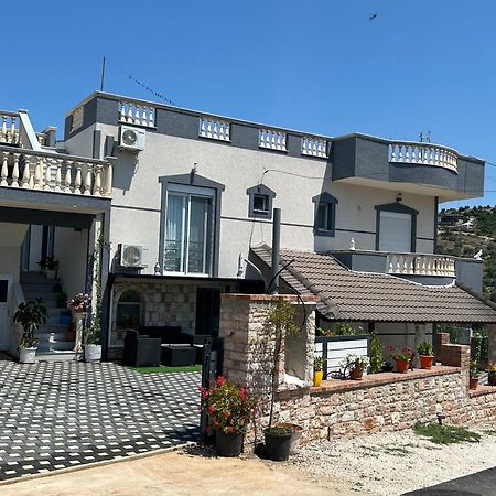 Vila Viktori Ксамил Экстерьер фото